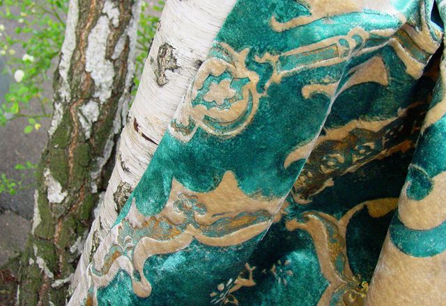 Sang Sacre Jacquard velvet, col; Bronze Turquoise.